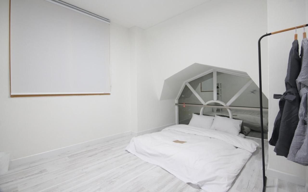 Hotel Yam Yeosu Hakdong ภายนอก รูปภาพ
